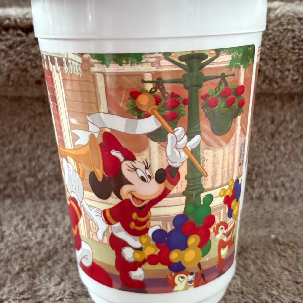 Minnie Mouse Parade Party popcorn bucket